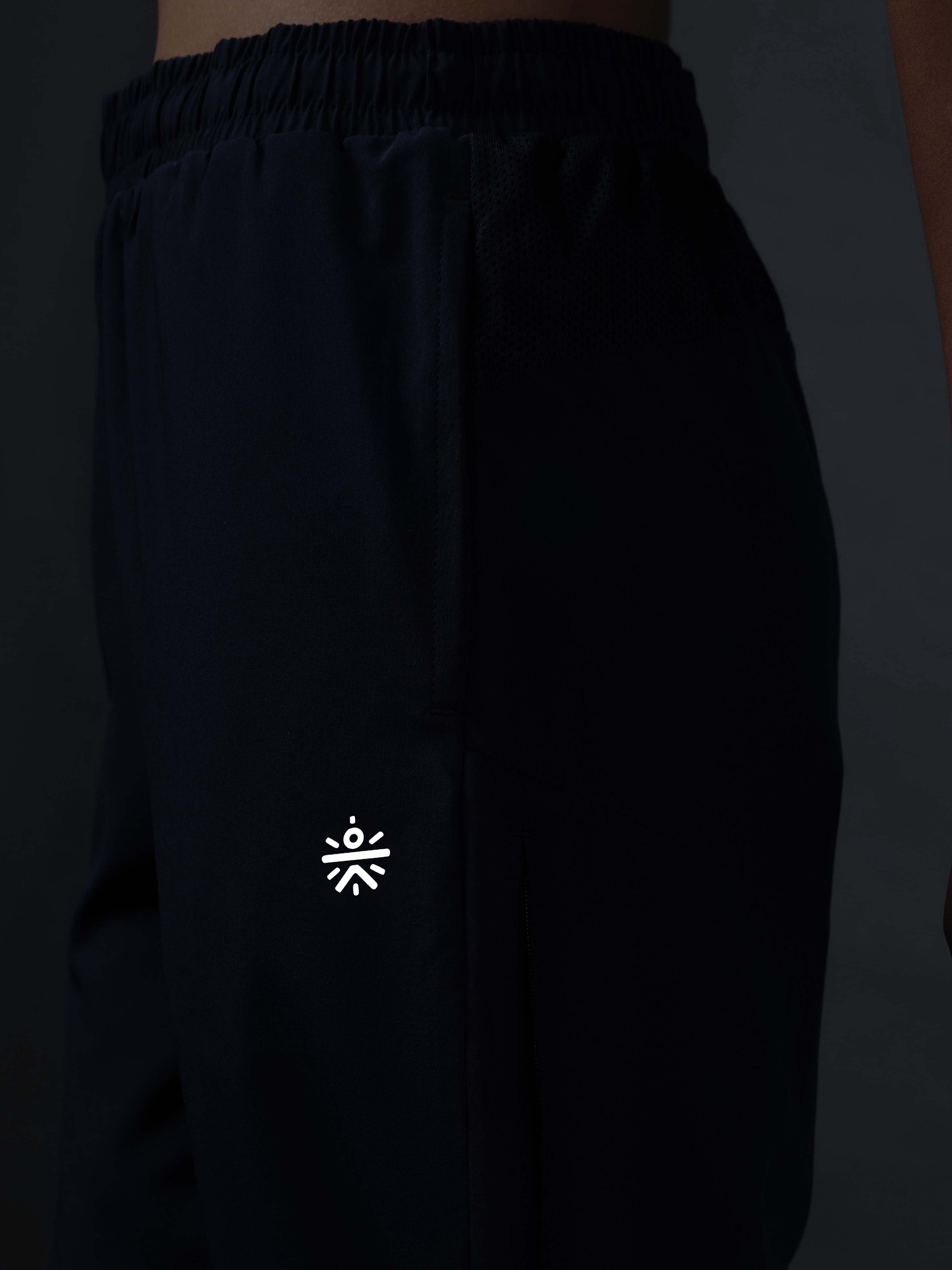Women's Navy Run Elevate Trackpants