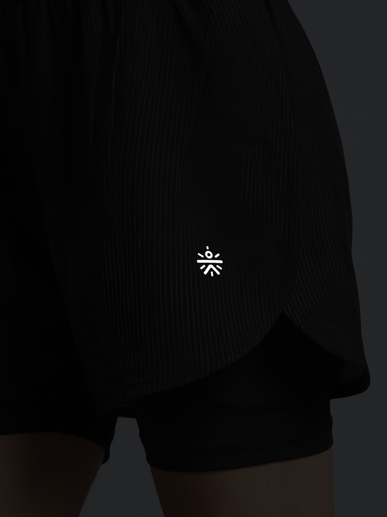 705033 h 8b204a8a fc18 4b54 8c8f e39b5d3491e2