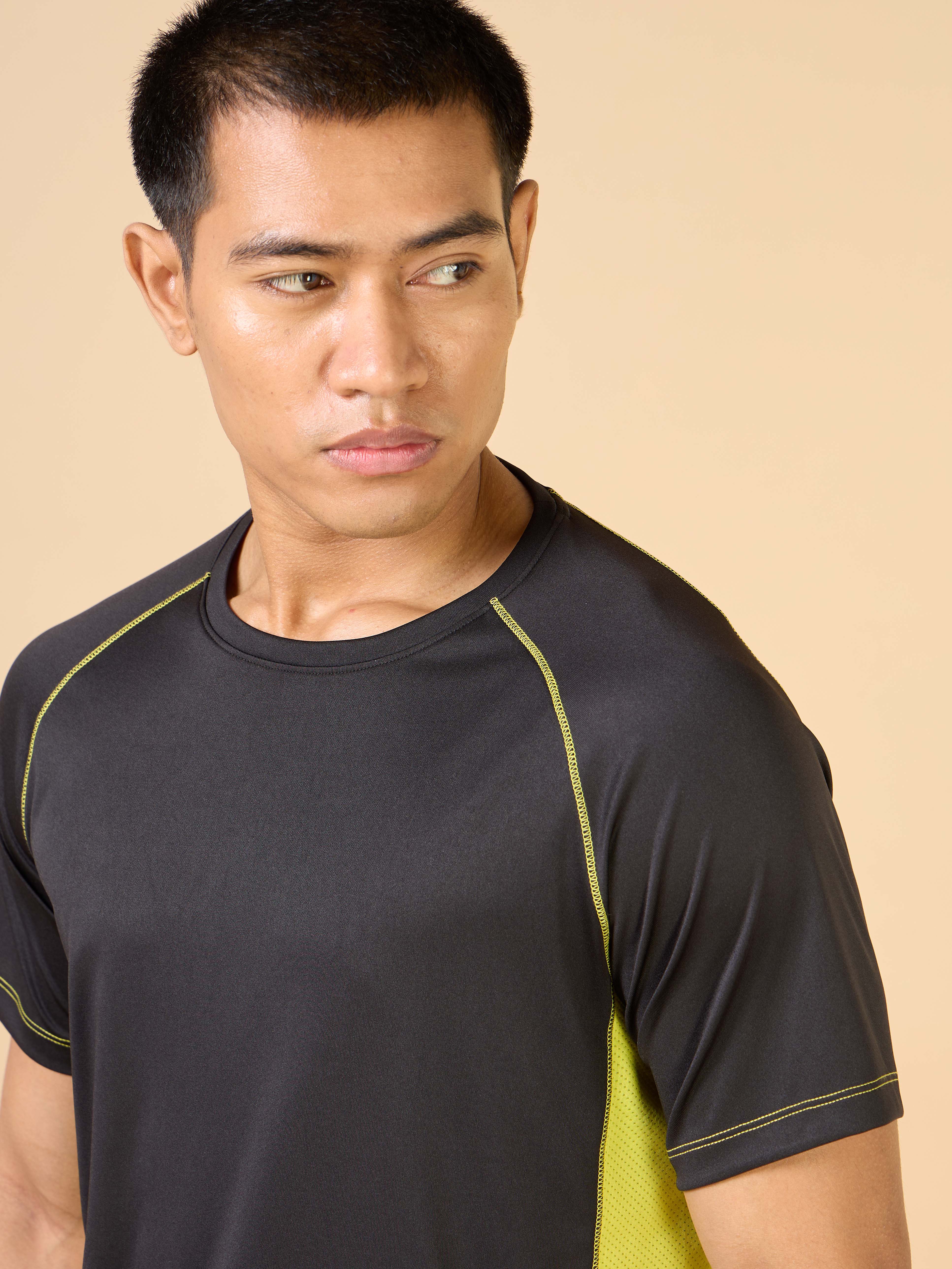 Men's Black Train All Sculpted T-shirt