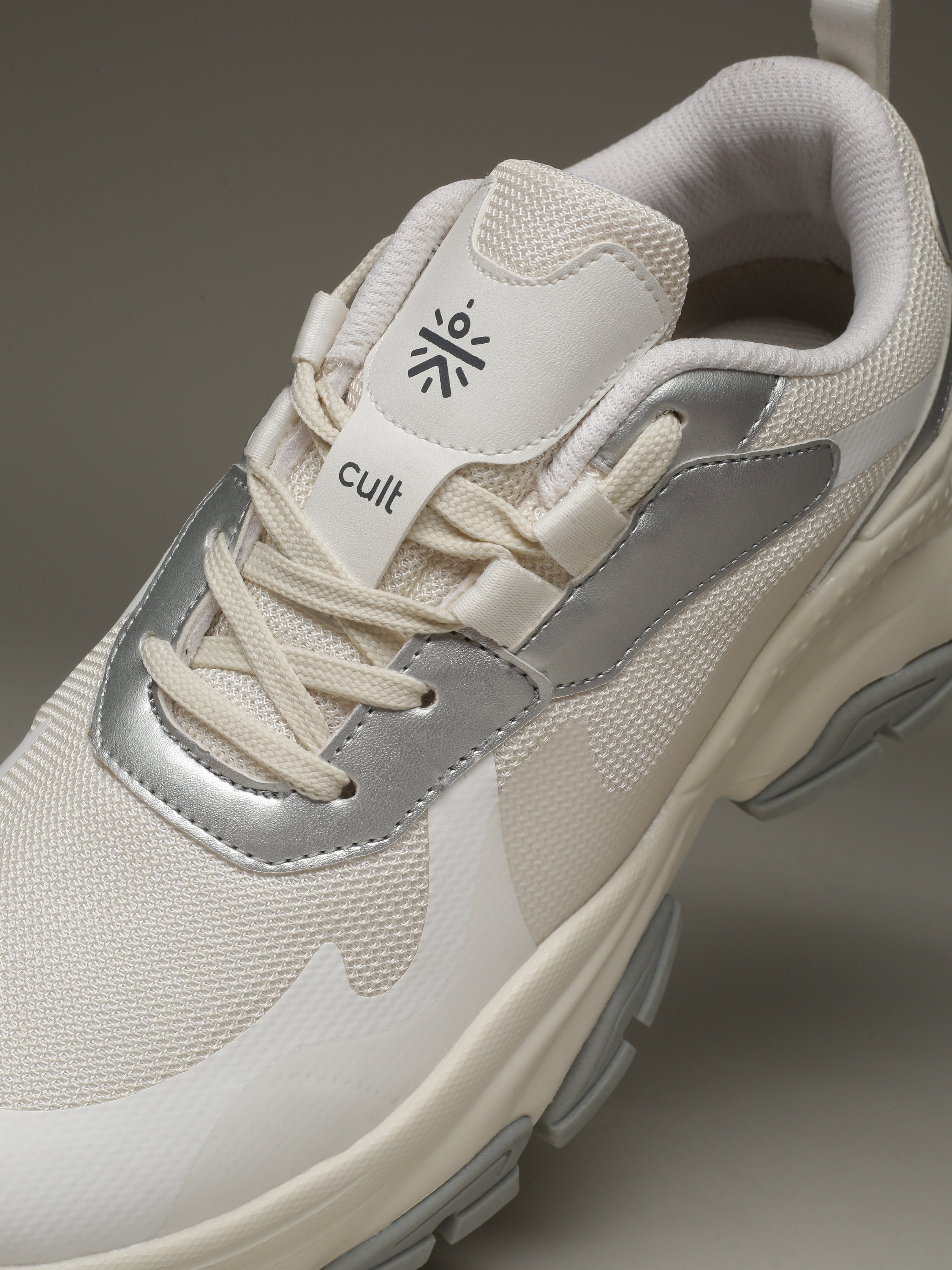 cult Women's Venus Sneakers - Off White/Silver