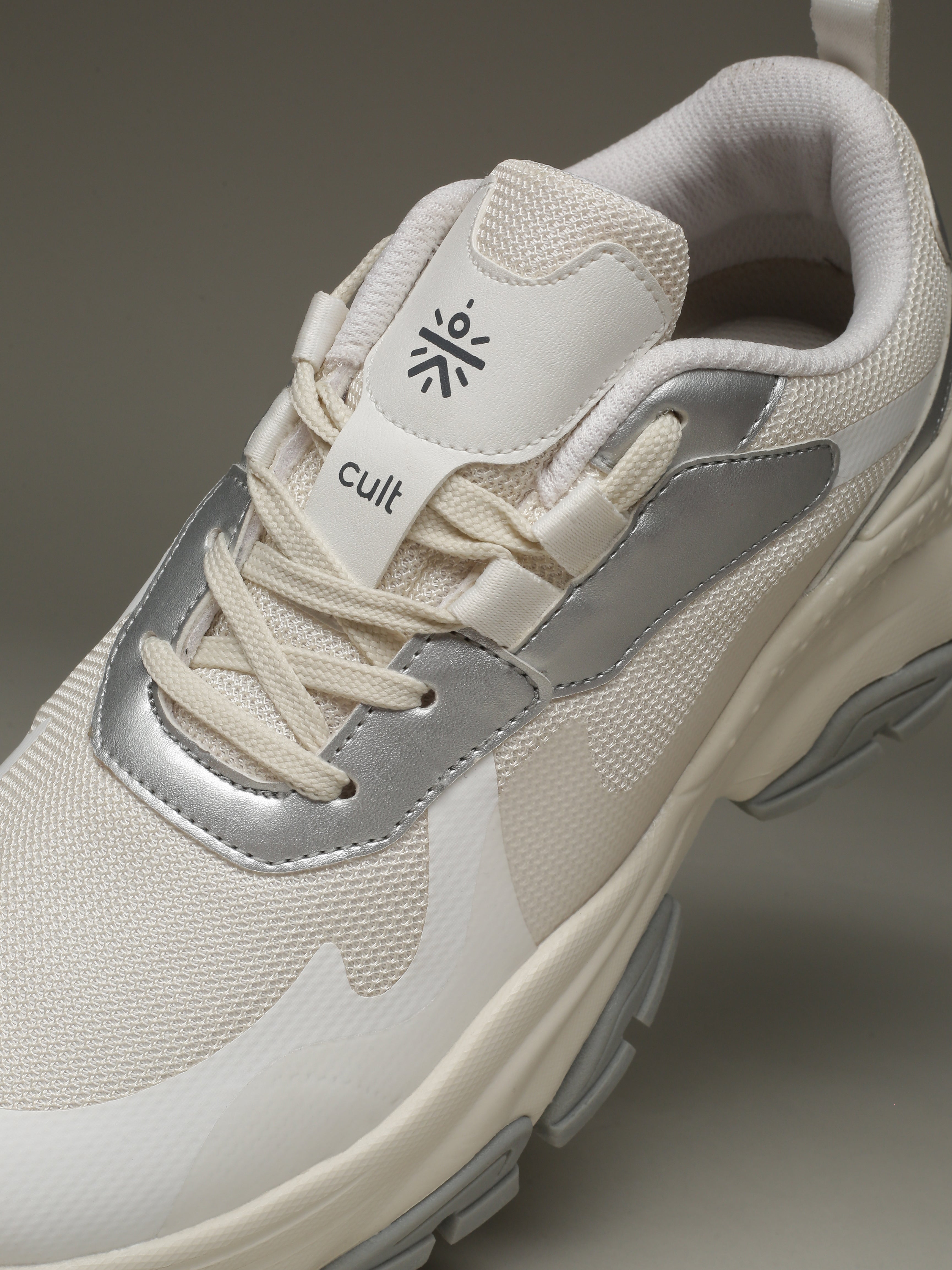 cult Women's Venus Sneakers - Off White/Silver