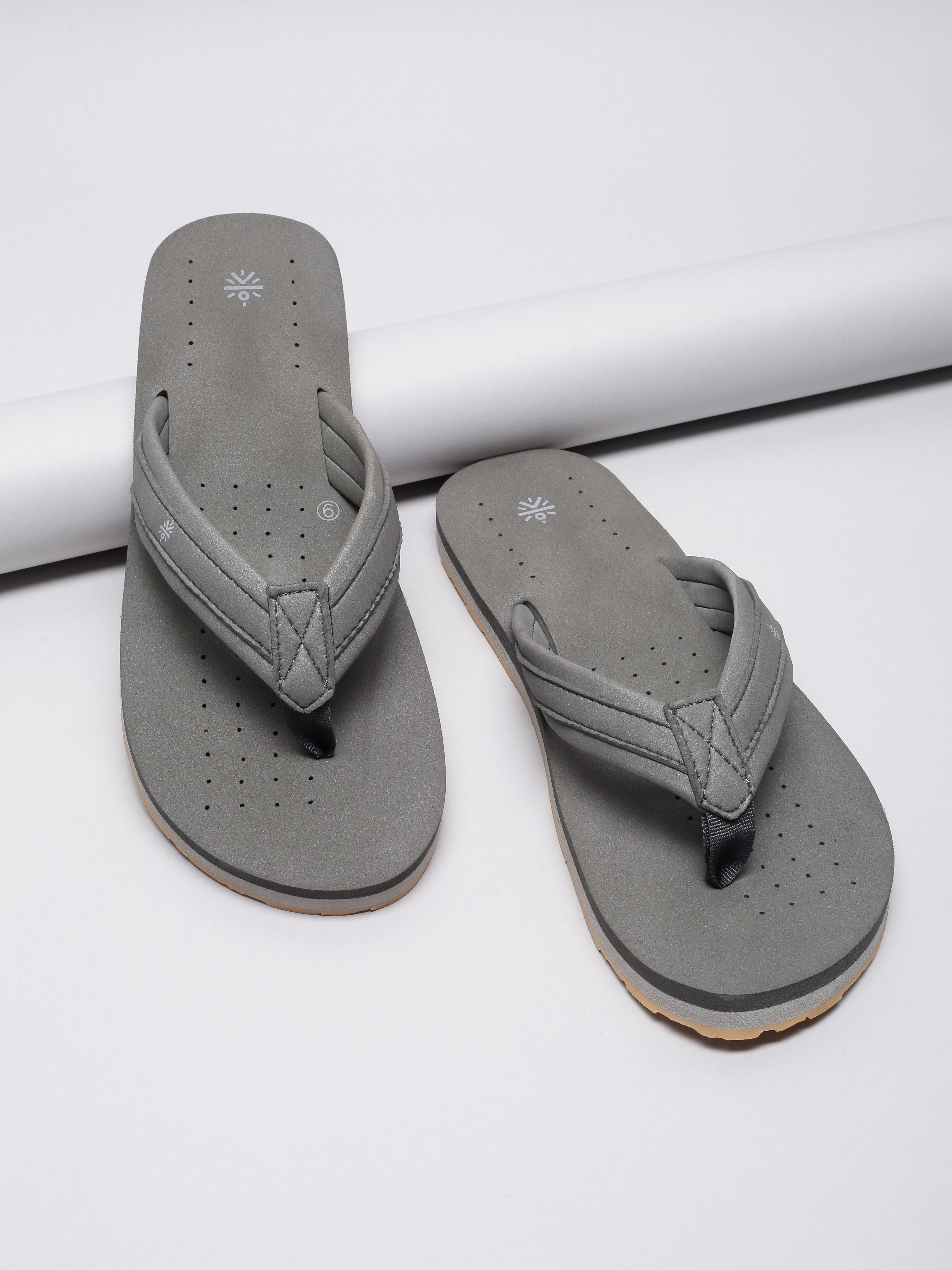 cult Men's Breez Flip Flops - Grey
