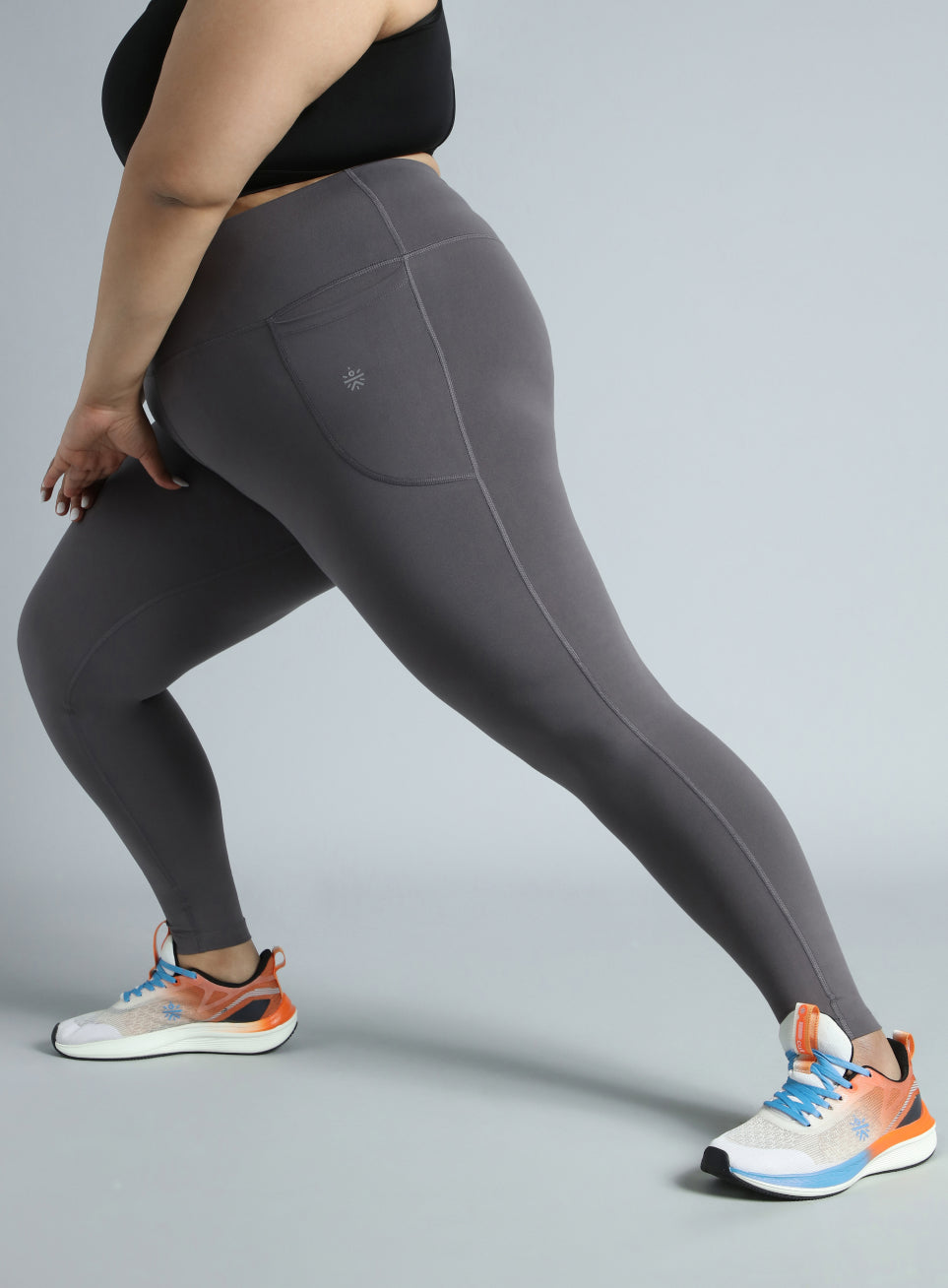 Women's Dark Grey Training Essential Plus Size Tights