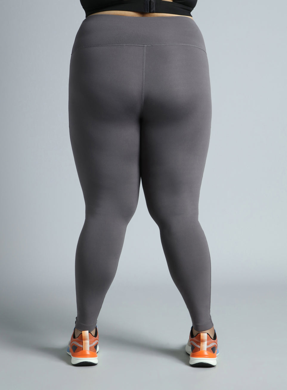 Women's Dark Grey Training Essential Plus Size Tights