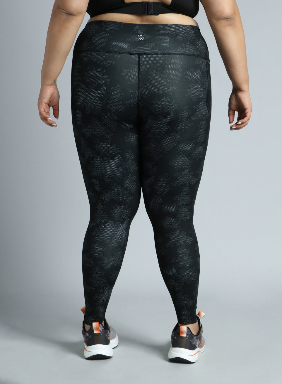 Women's Black Training Essential Plus Size Printed Tights