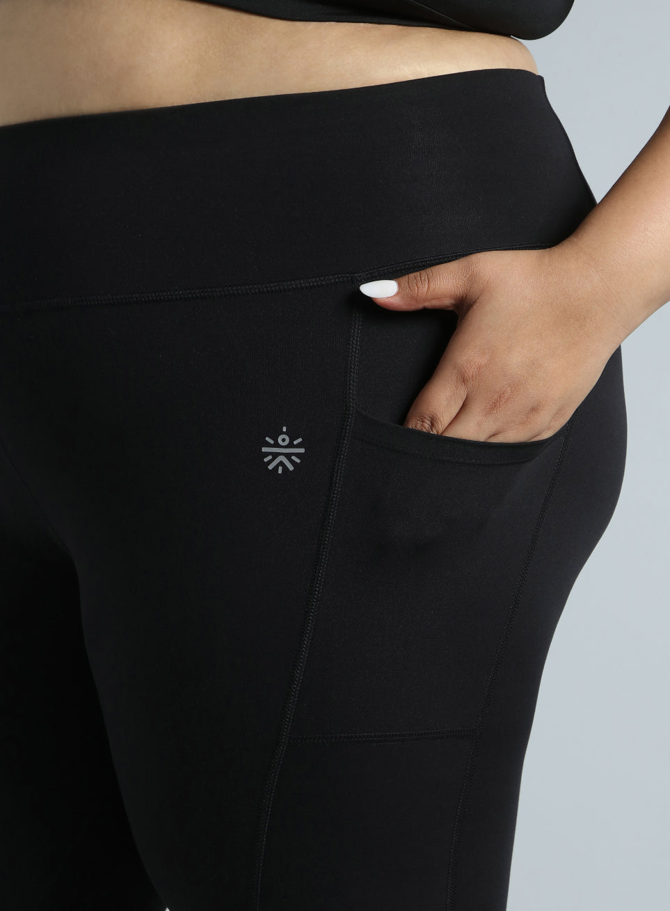 Women's Black Running Essential Plus Size Tights