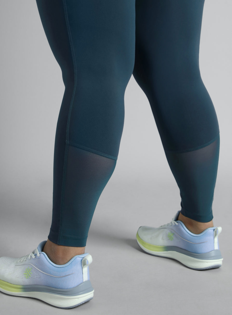 Women's Navy Running Essential Plus Size Tights