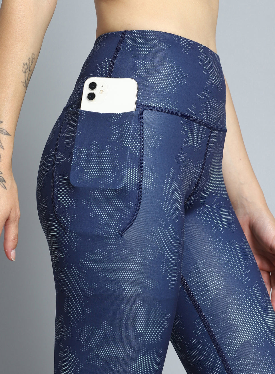 Women's Navy Dance Flow AOP COMFlex Tights