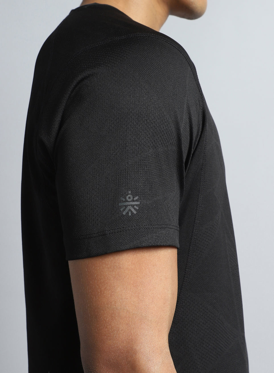 Men's Black Power Training Sculpted T-shirt