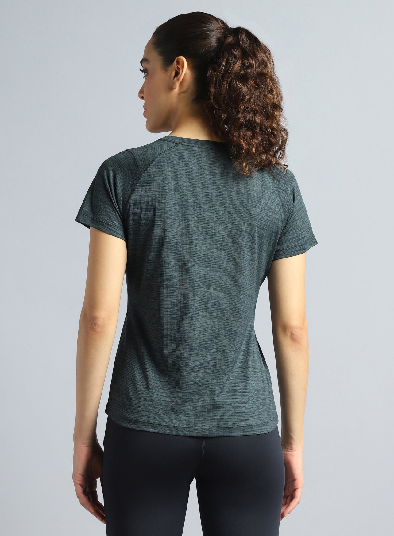Women's Dark Grey Training Elevate Sculpt T-shirt
