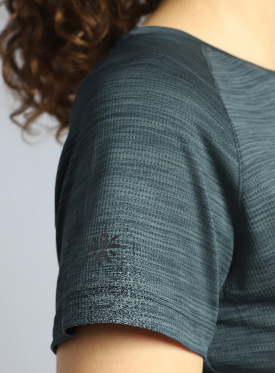 Women's Dark Grey Training Elevate Sculpt T-shirt