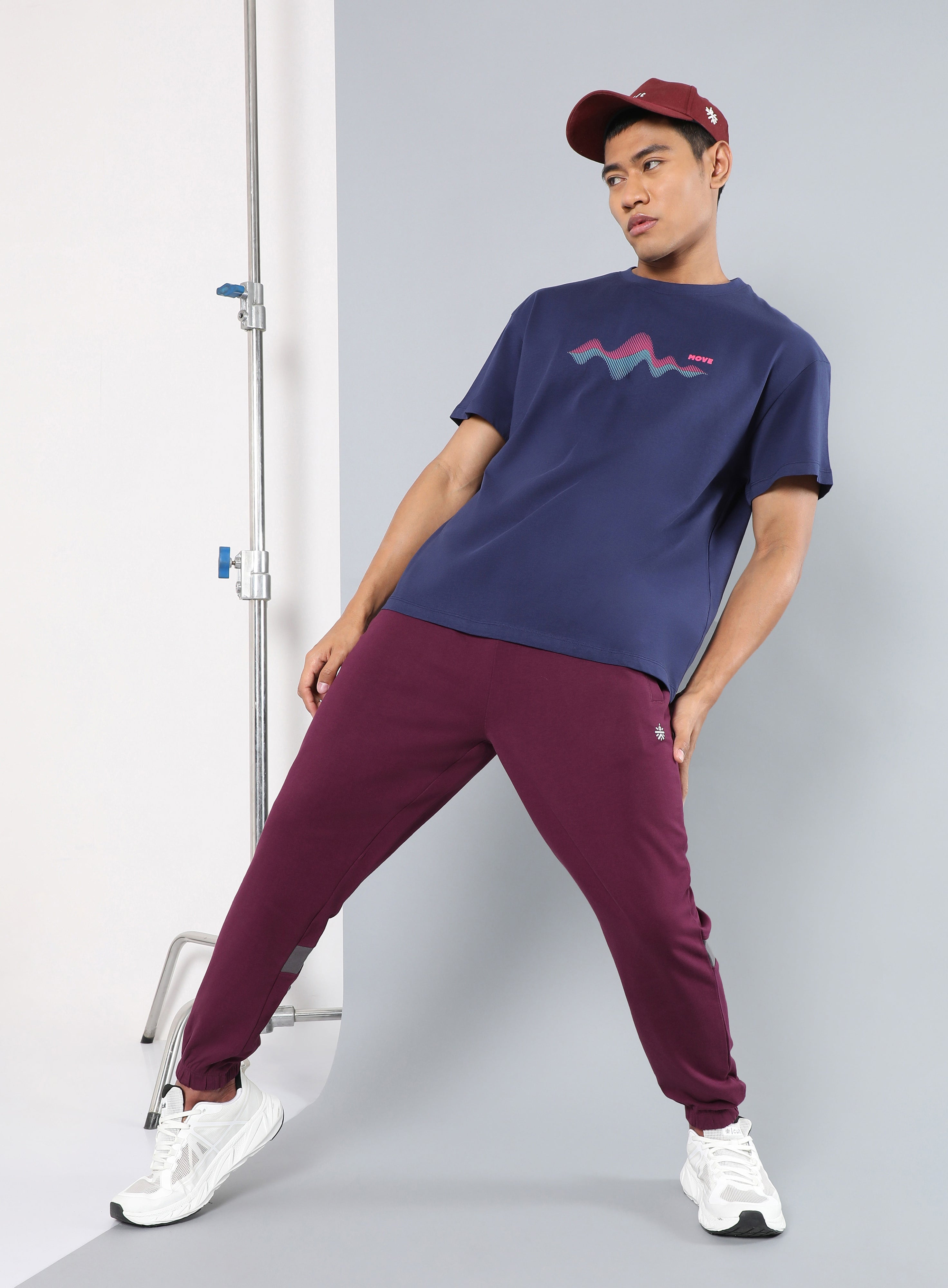 Men's Maroon Move it Joggers
