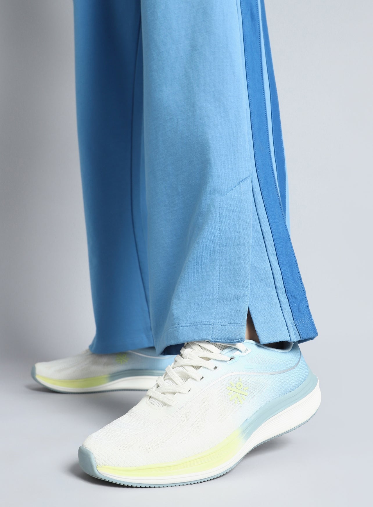 Women's Blue Dance Flow Trackpants