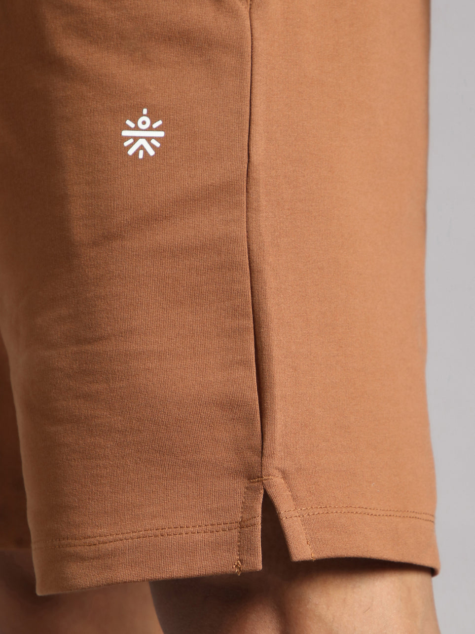 705285 i 382e940d 0076 458a 90a4 80dcd1738953