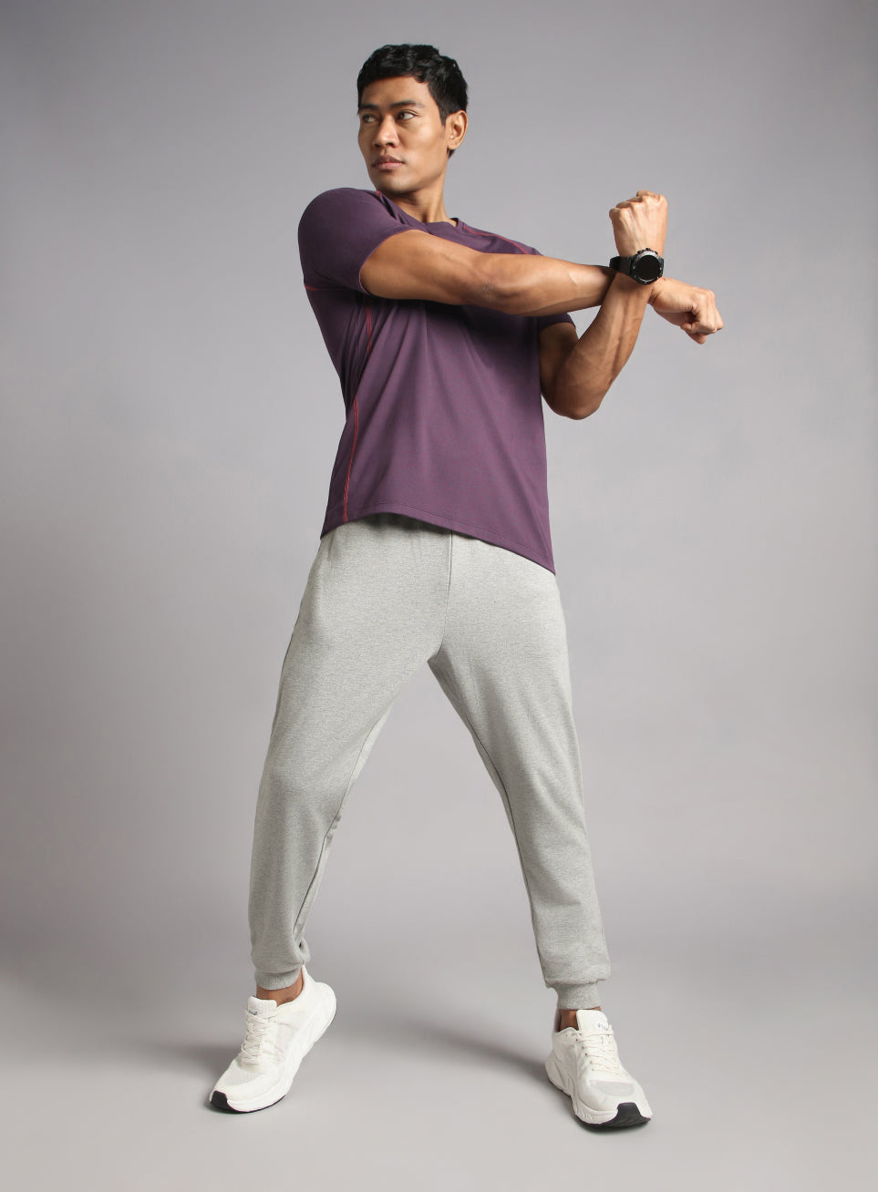 Men's Grey Train In Joggers
