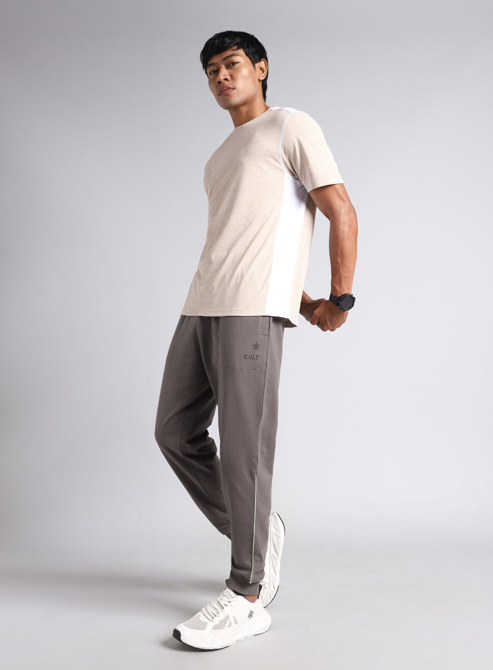 Men's Dark Grey Train Day Essential Joggers