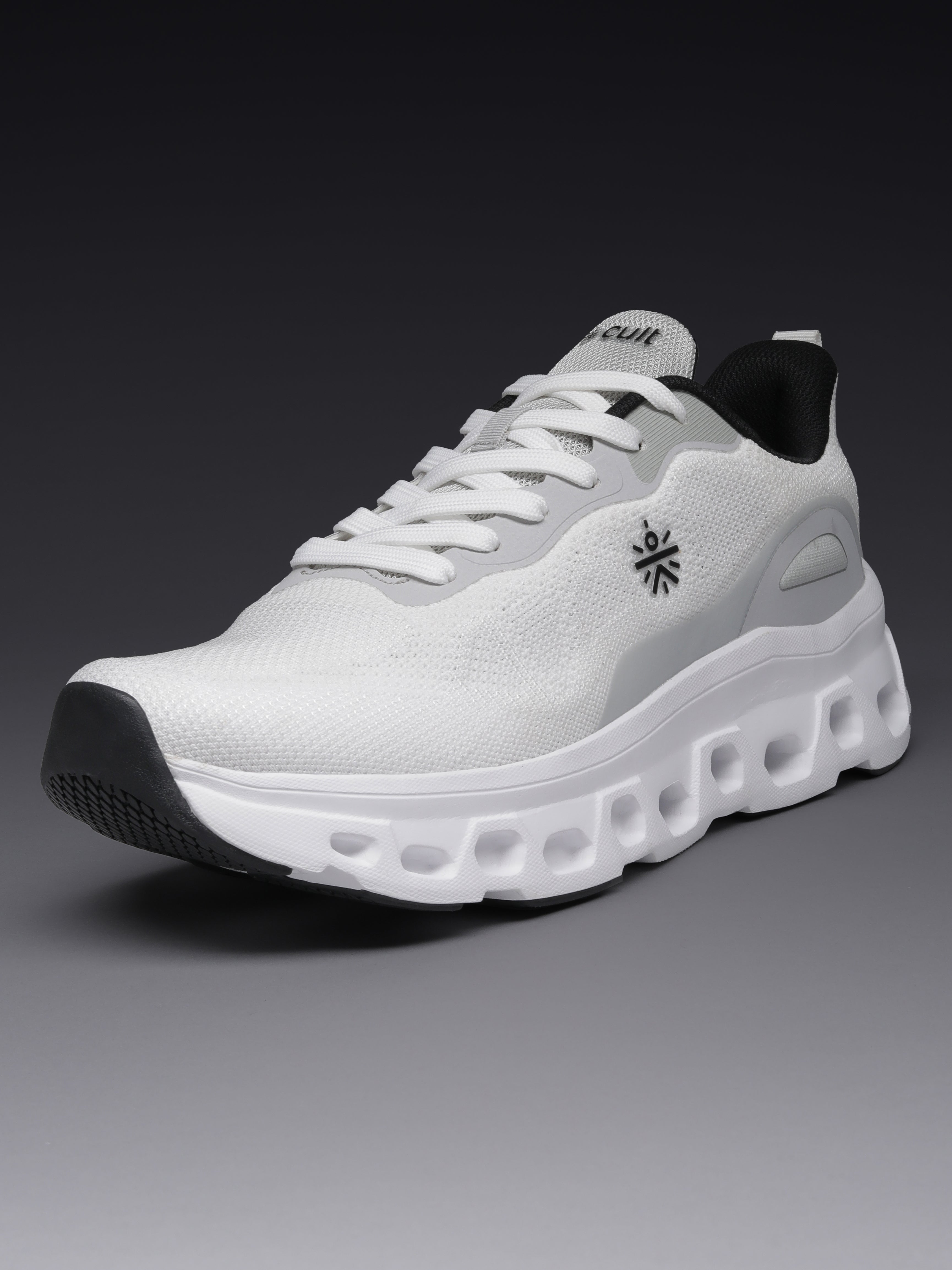 cult Men's Oxyra Walking Shoes - White/Black