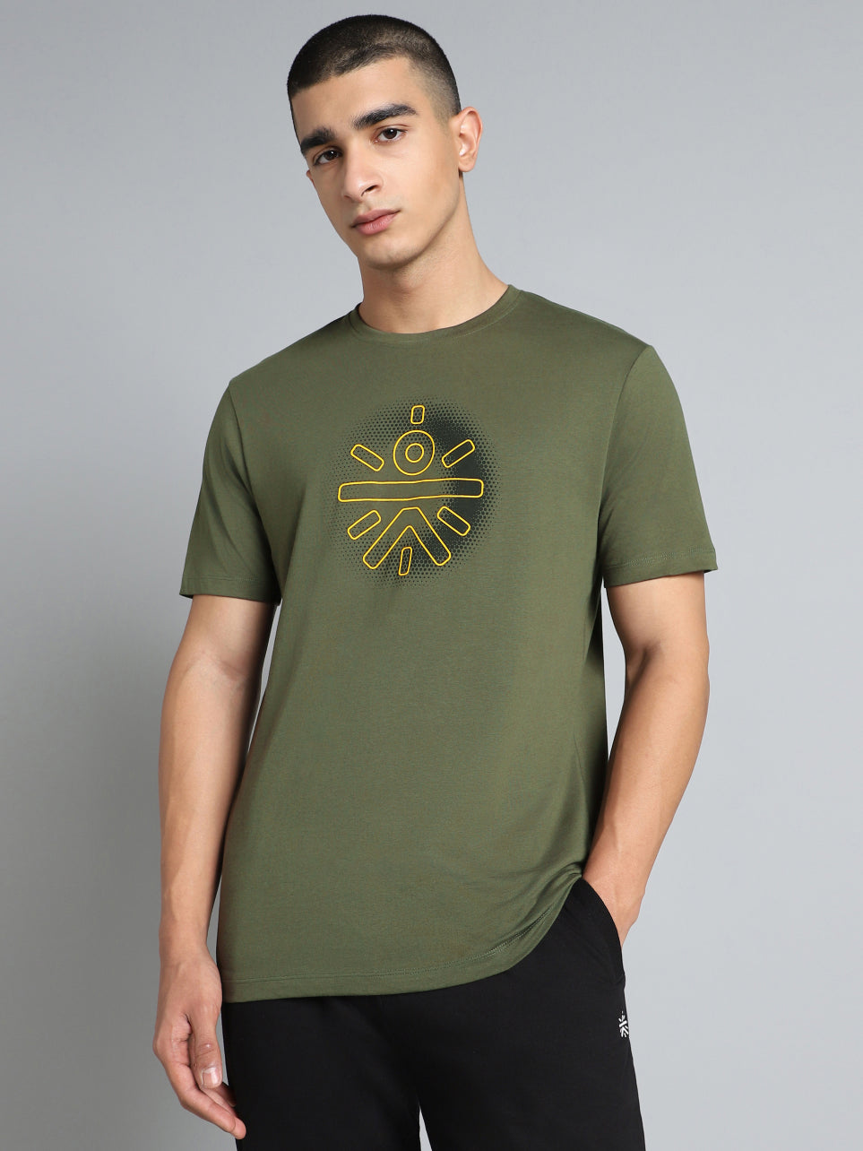 705411 a f7e0d1c6 f8fd 4561 92f5 fffe135d1c02