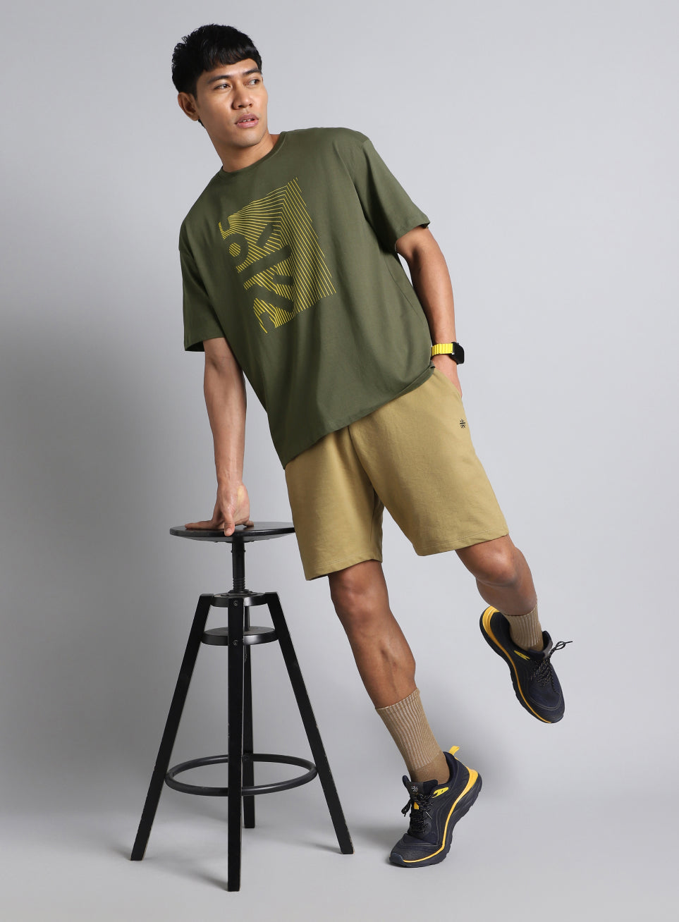 Men's Olive Cult Branding Graphic T-shirt
