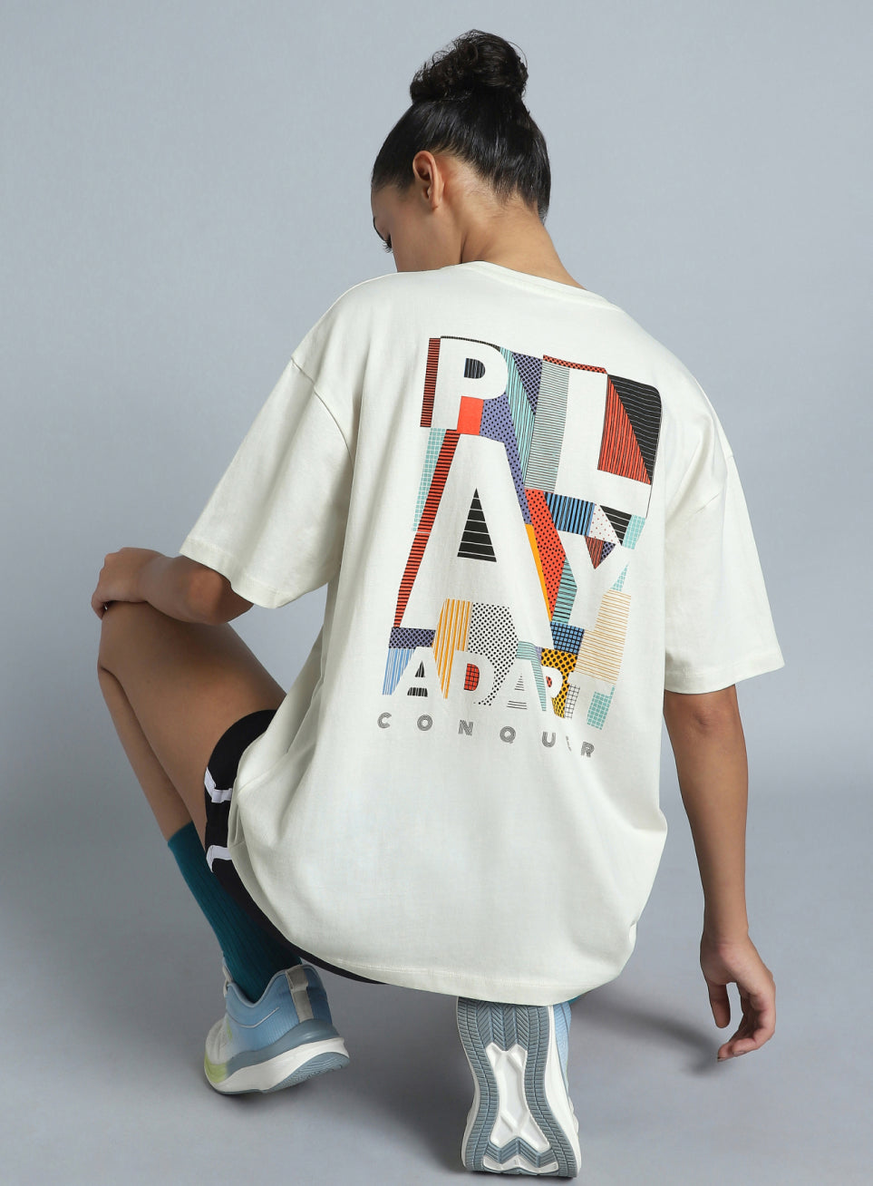 Women's White Back Print Oversized Fit T-shirt