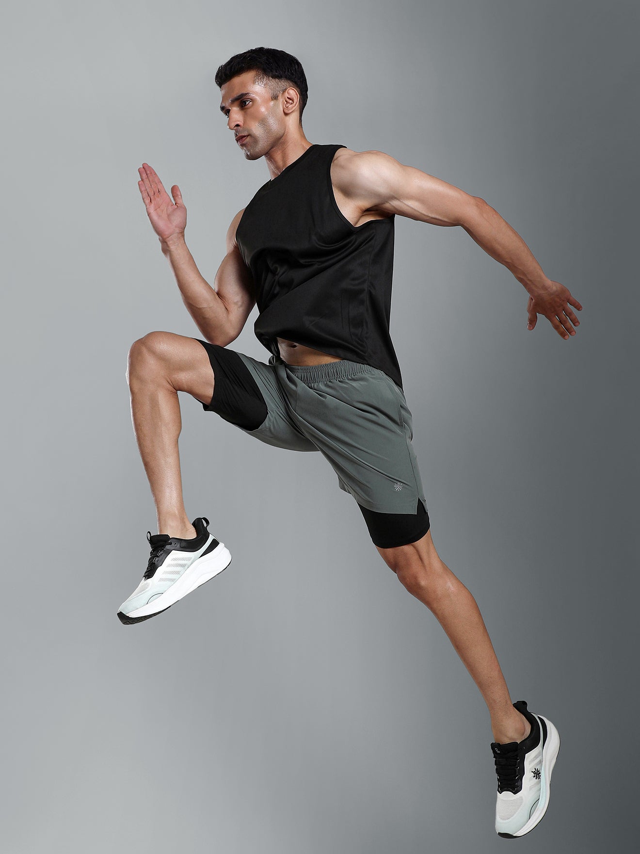 cult Men's Flowtech Running Shoes - Grey/Black