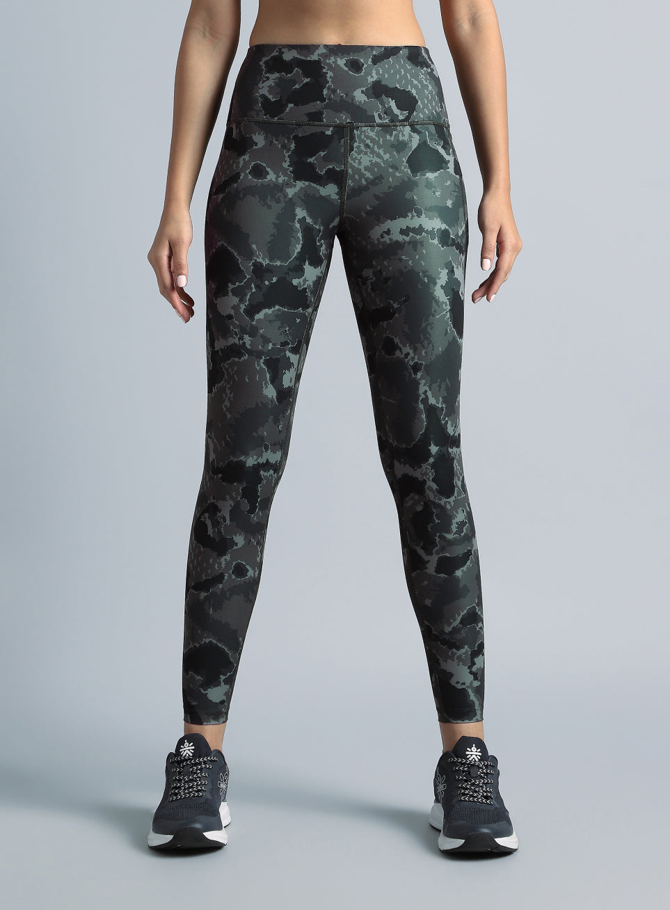 Women's Black Pacer AOP Comflex Tights