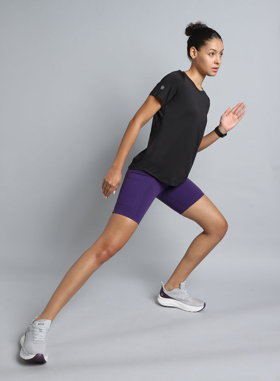 Women's Black The Racer Pacer Top