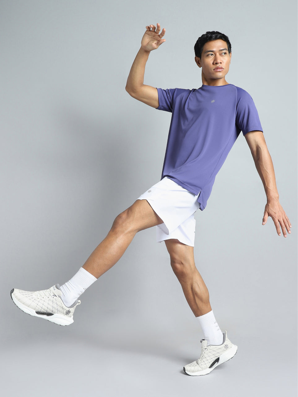 705556 b 83099661 1687 436f 824c 596e00405259