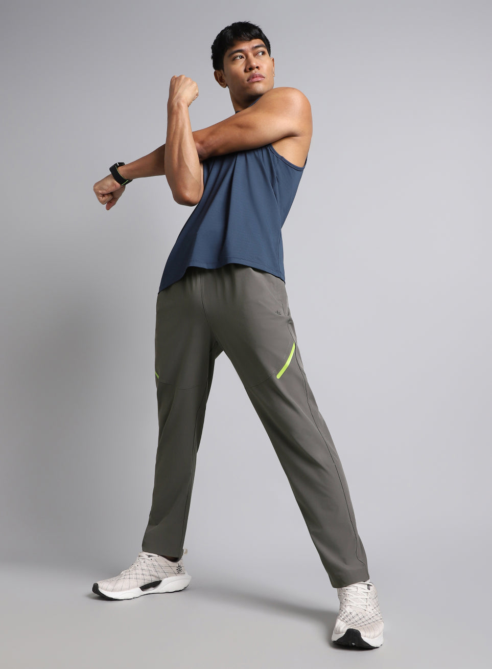 Men's Grey Hyper Move Training Trackpants