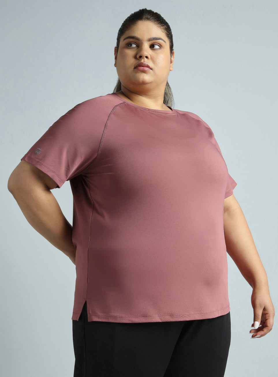 Women's Red Running Essential Plus Size Regular Fit T-shirt