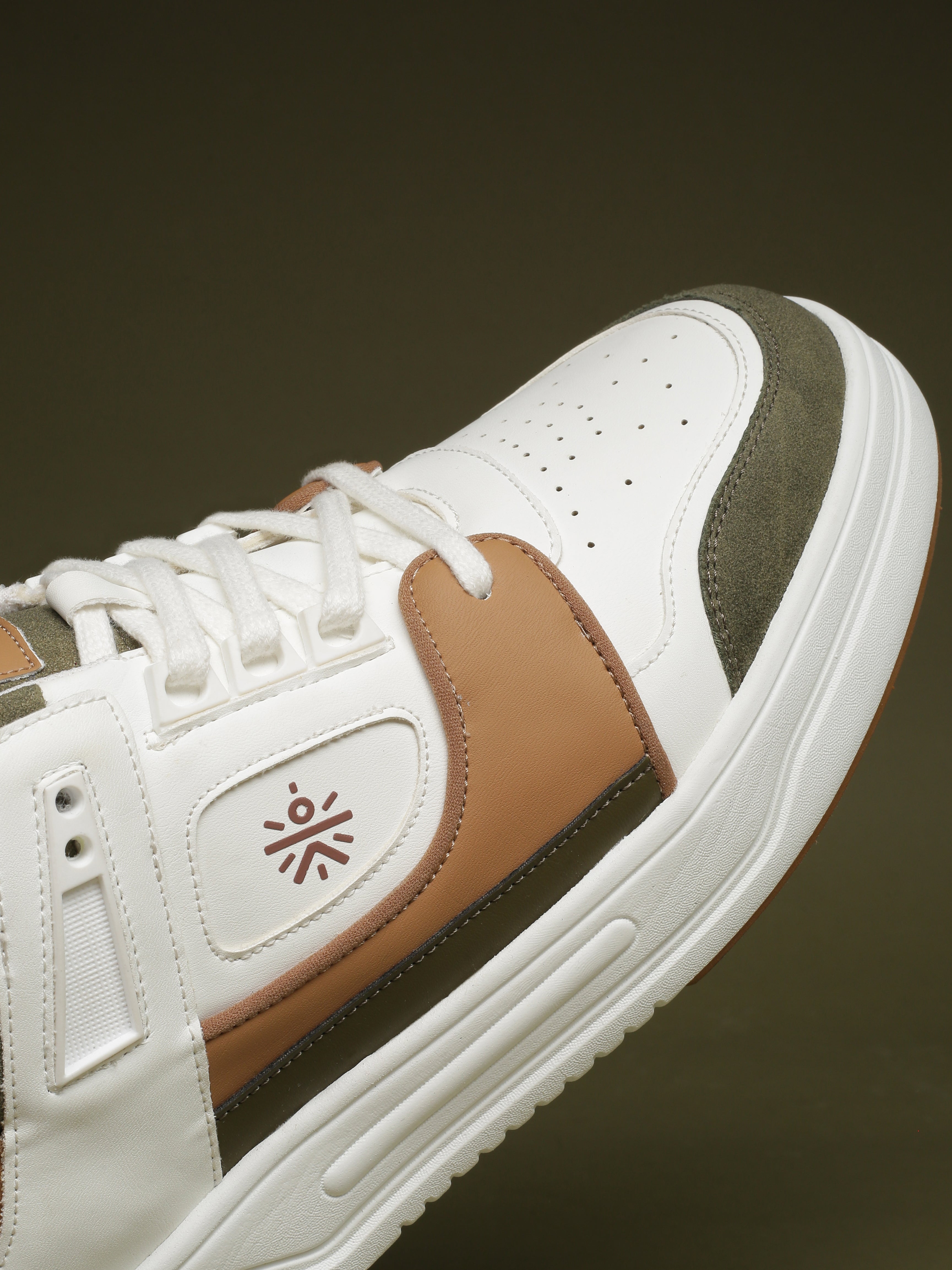 cult Men's AeroLite Sneakers - White/Tan