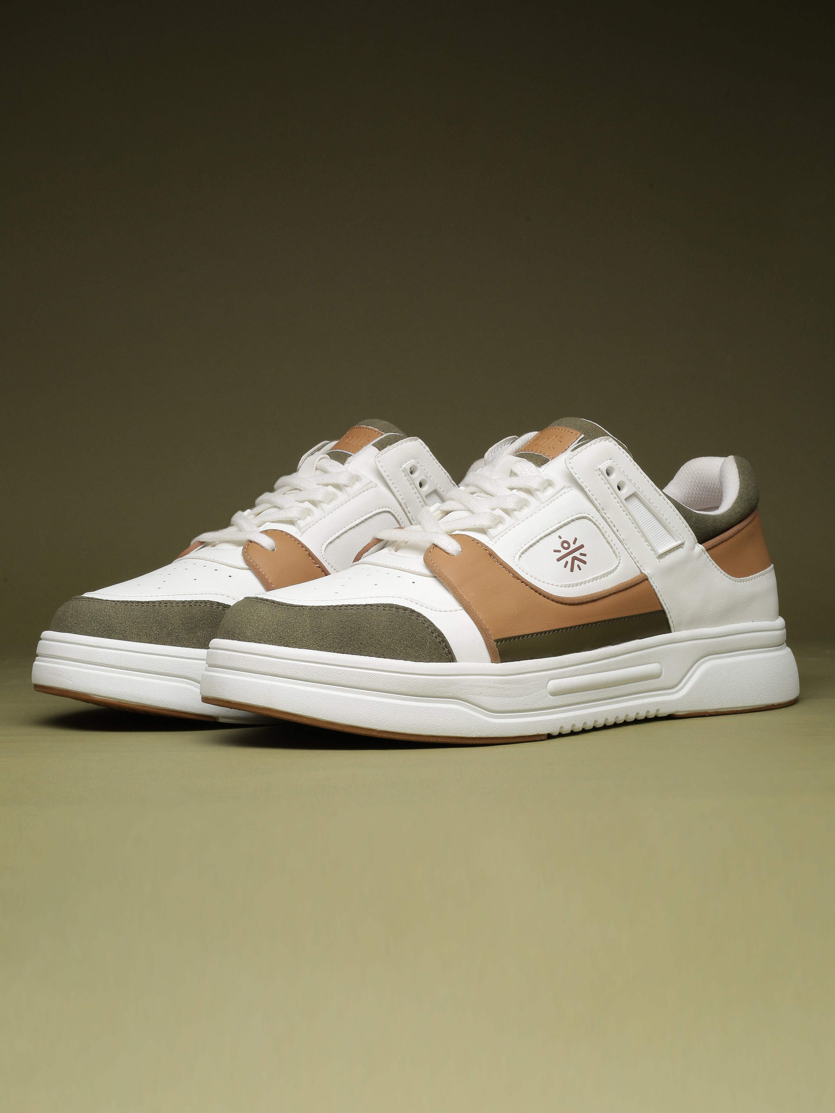 cult Men's AeroLite Sneakers - White/Tan