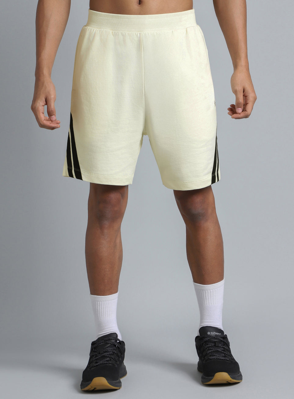 Men's Off White Move Easy Shorts