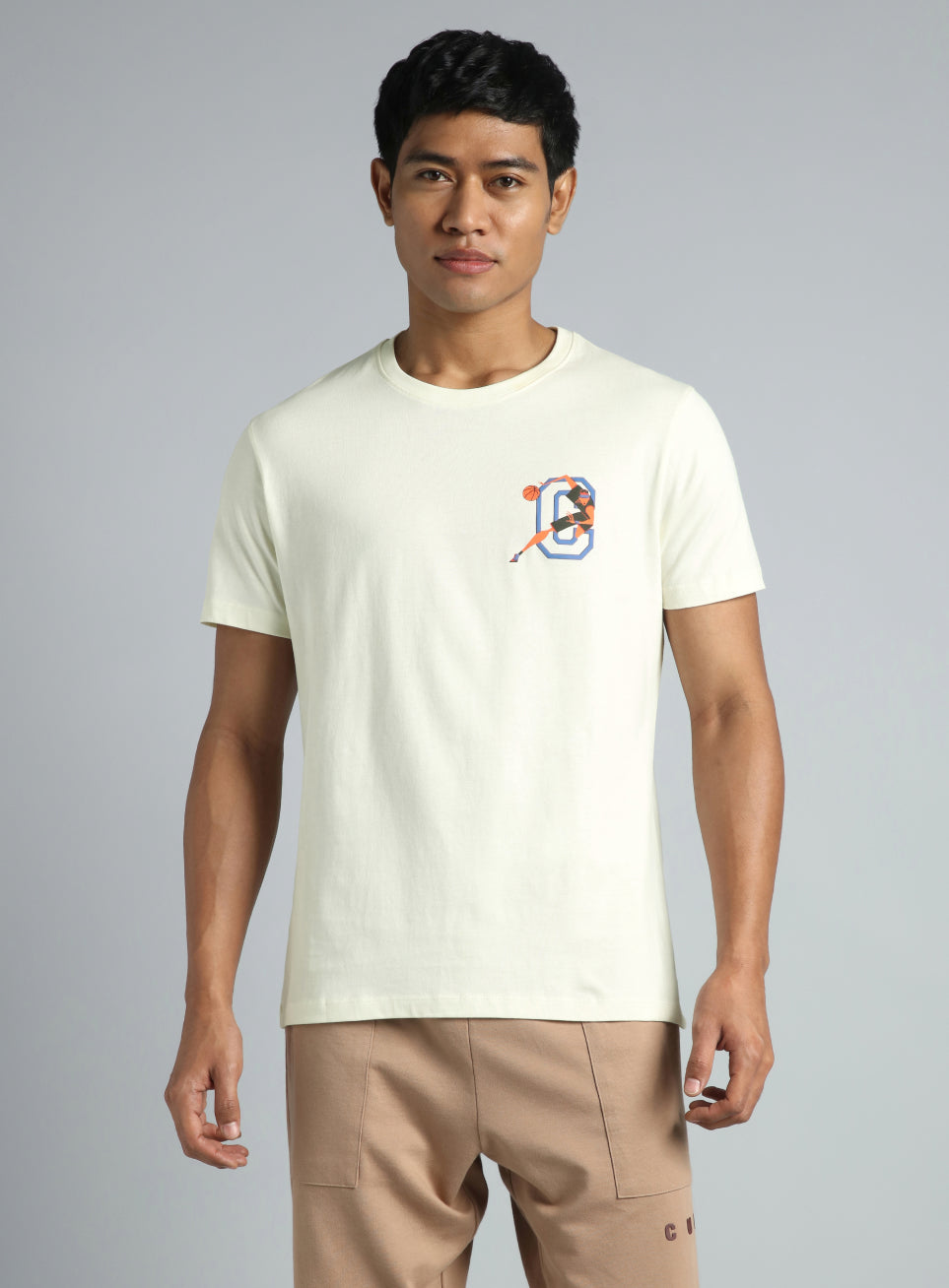 Men's Off White Play Basketball Graphic T-shirt