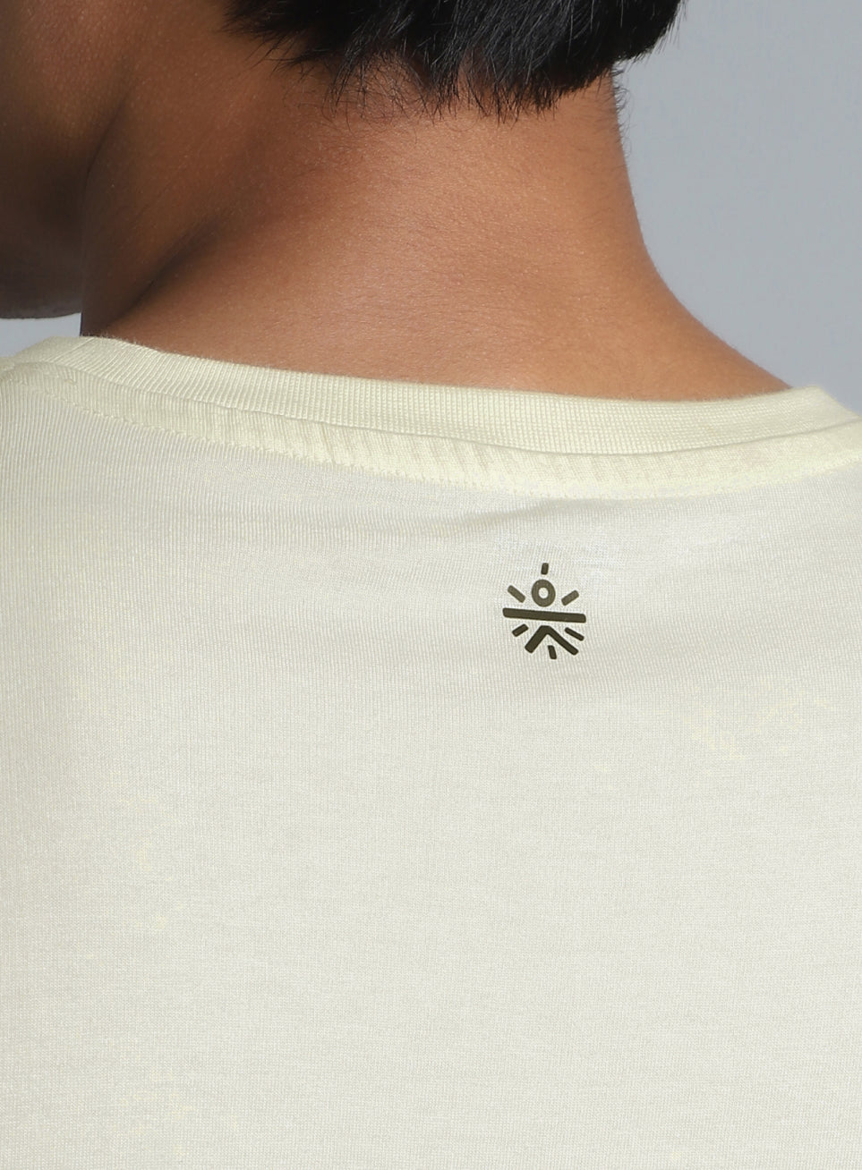 Men's Off White Sports Spirit Relaxed fit Graphic T-shirt