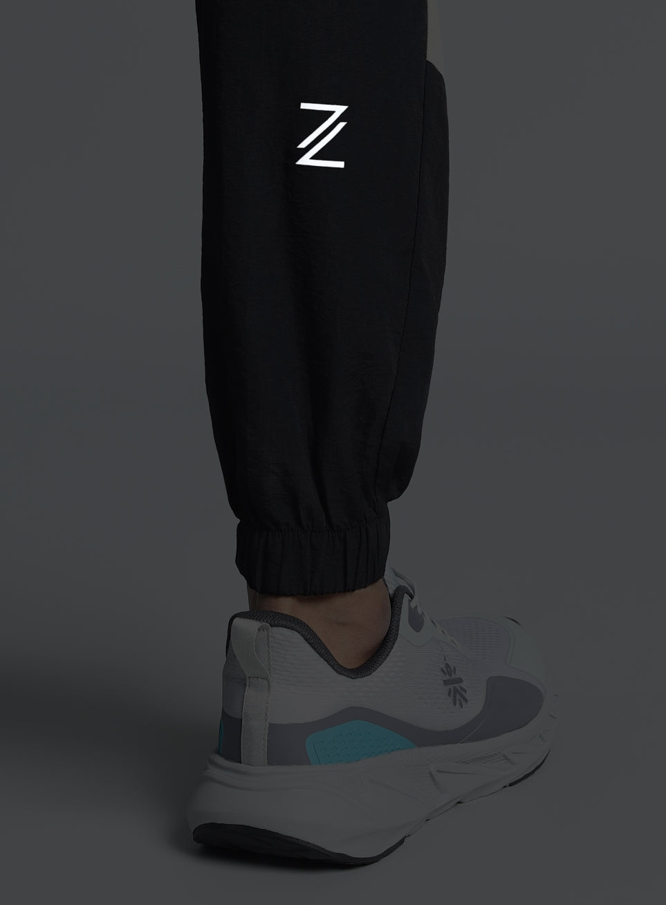 Men's Black Run Forward All Weather Track Suit