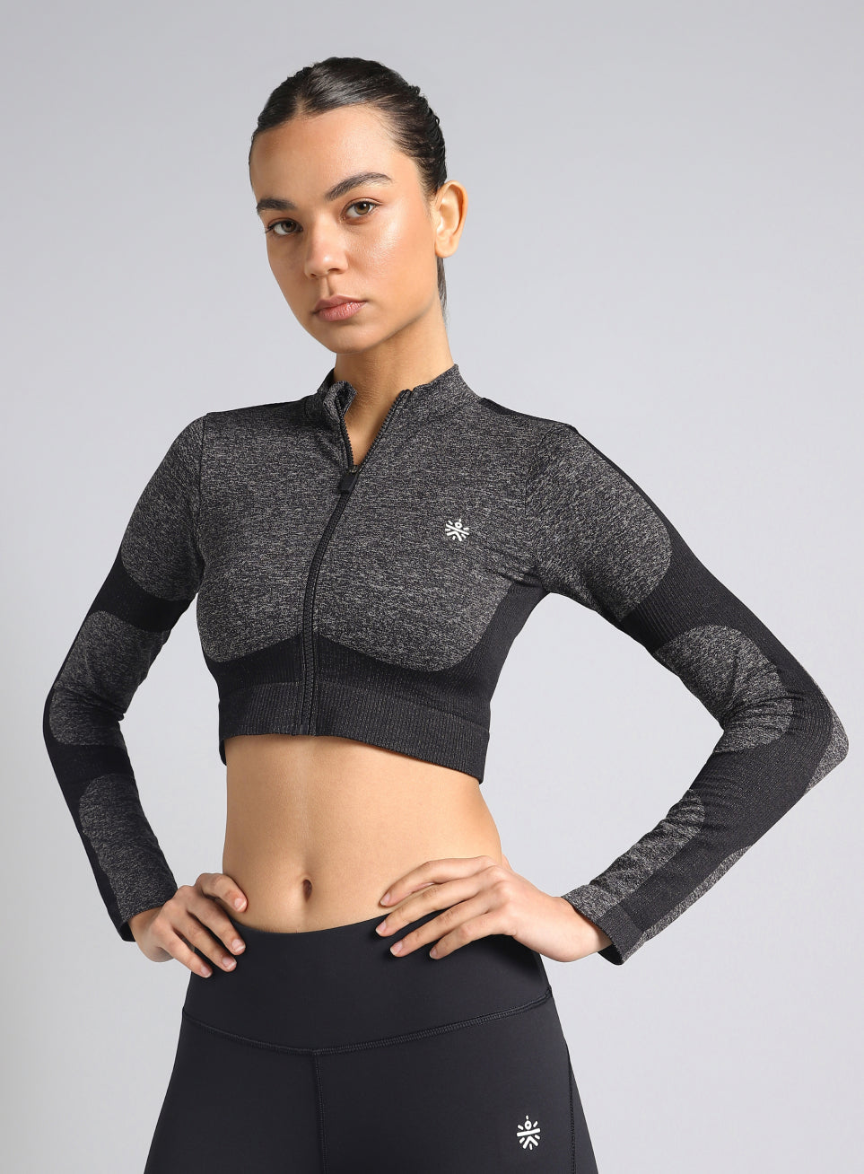 Women's Black Snug Fit Seamless Jacket