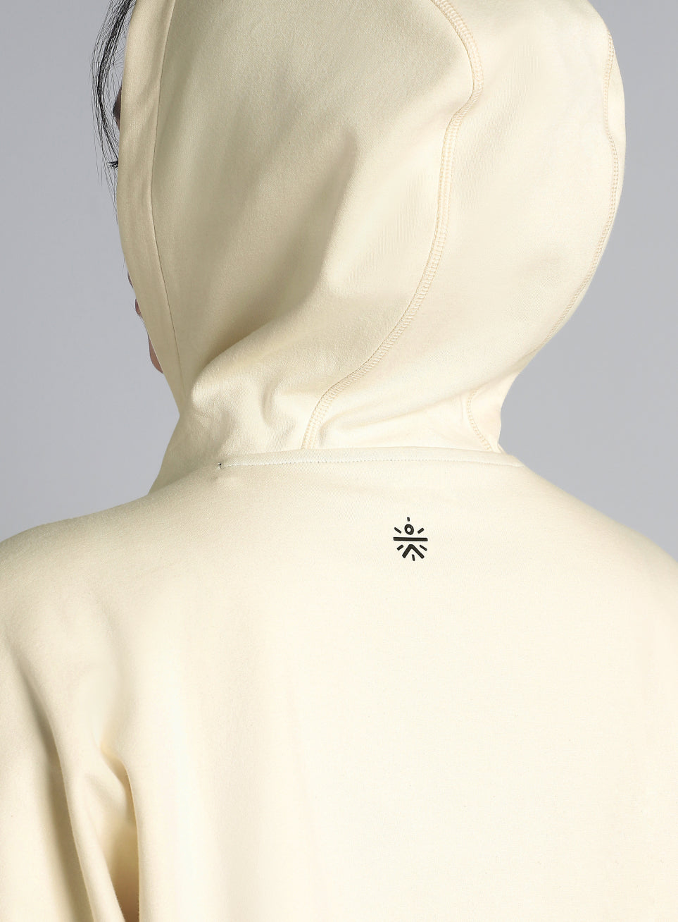 Women's Off White Workout Essential Cropped Jacket