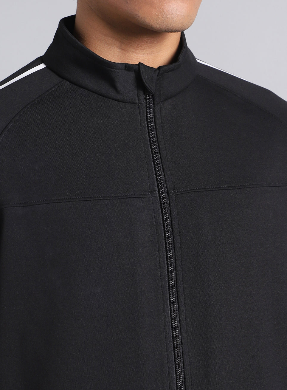 Men's Black Training Essential Mid Layer Jacket
