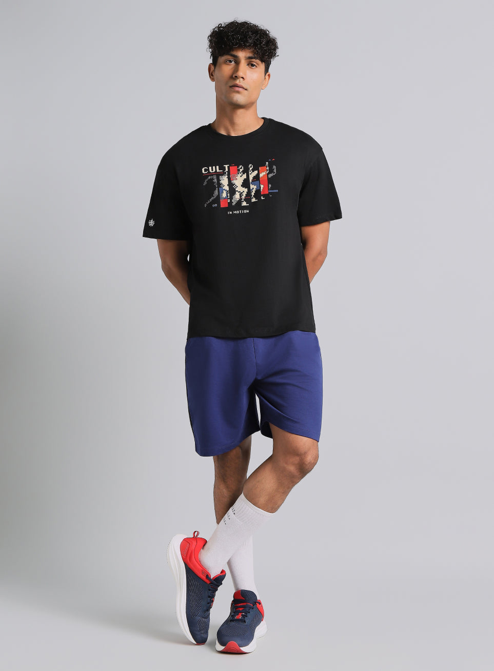 Cult Men's Black in Motion Graphic Relaxed Fit T-shirt