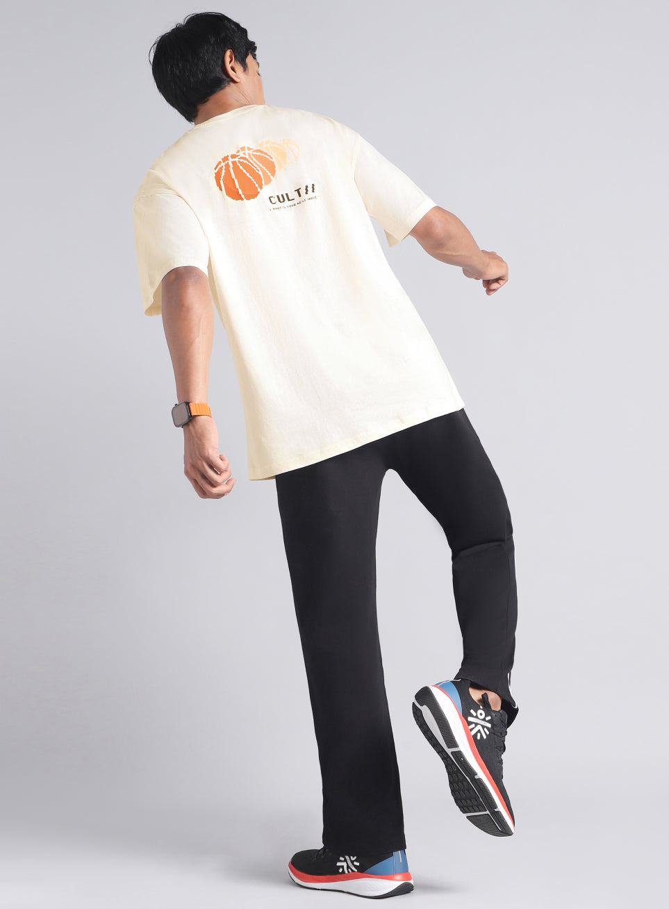 Men's Off White Oversized Graphic T-shirt