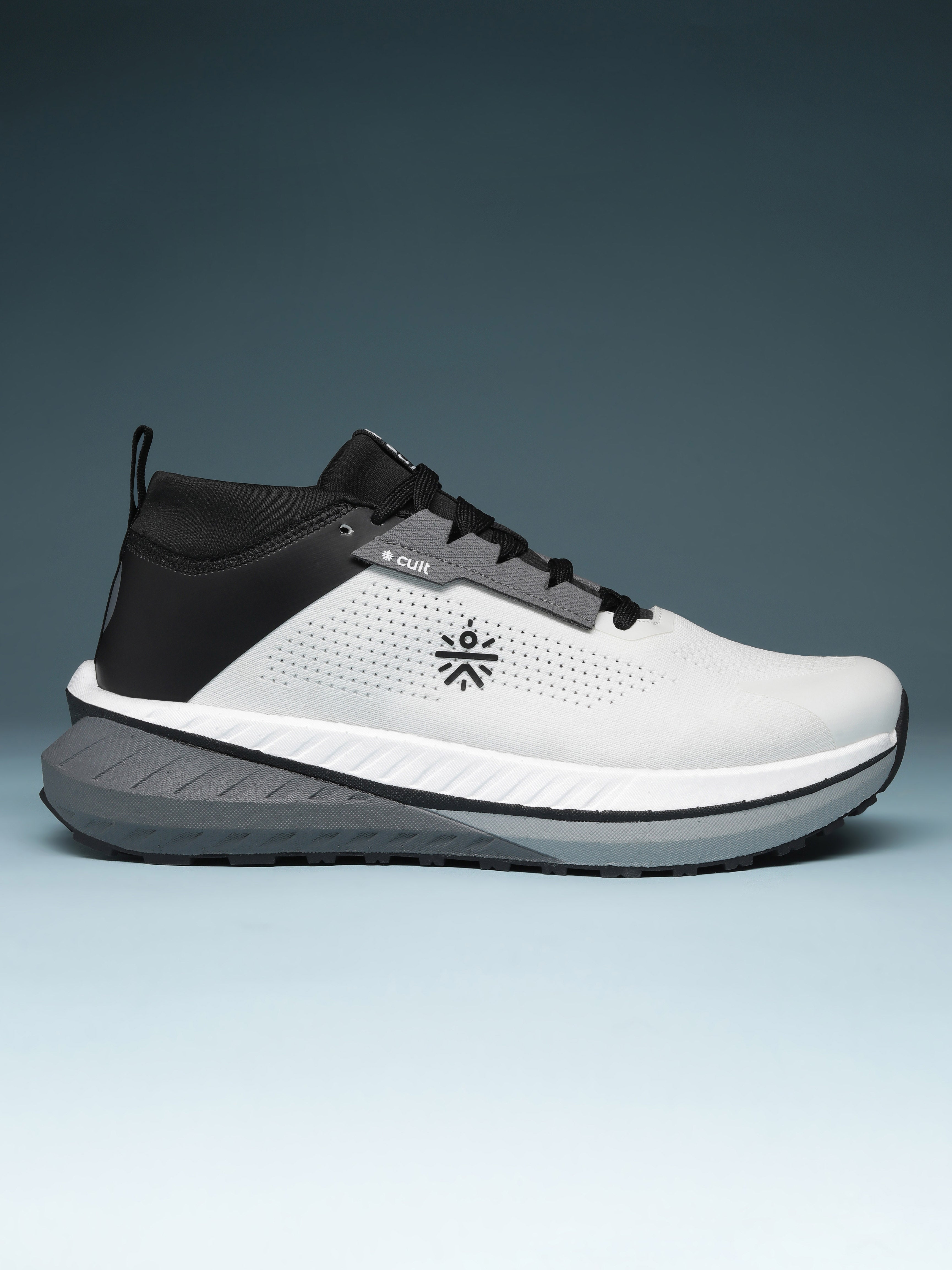 cult Men's GlideMax Trail Running Shoes - White/Black