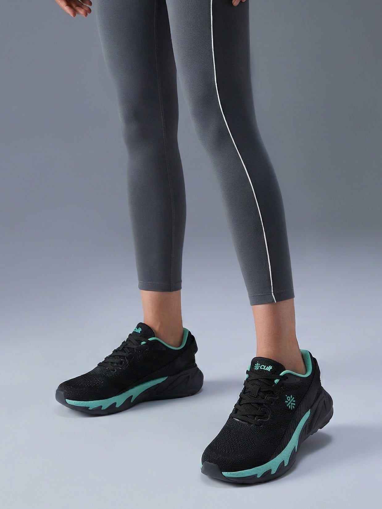 cult Women's FlexStep Walking Shoes - Black