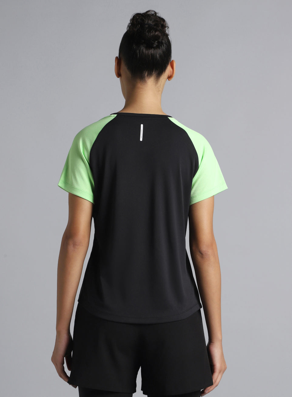 Women's Black Colourblock Training Recycled Poly T-shirt
