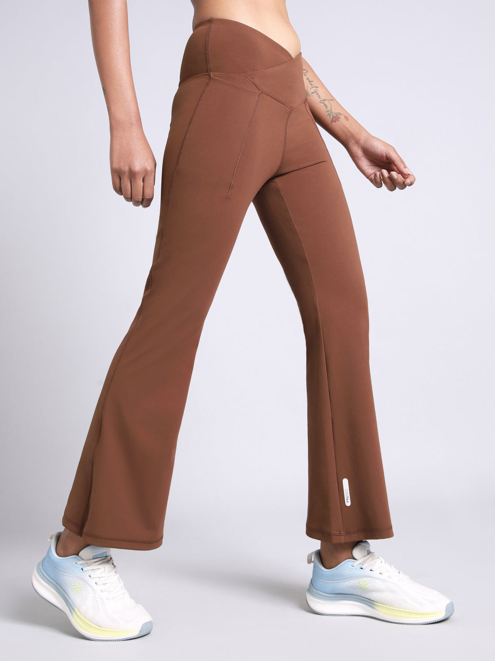 706367 a af0303cc d468 42f5 a119 49cc8aeee239