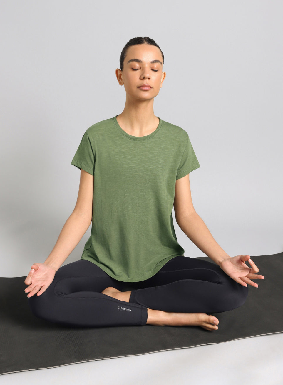 Women's Olive Yoga Flow Top