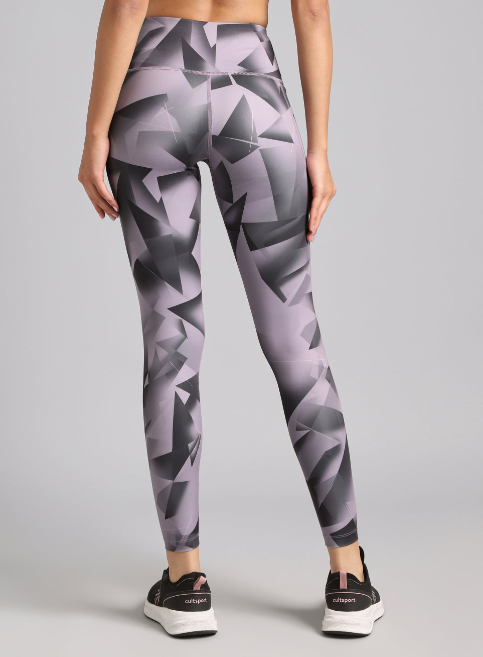 Women's Black Feel the Beat Printed Tights