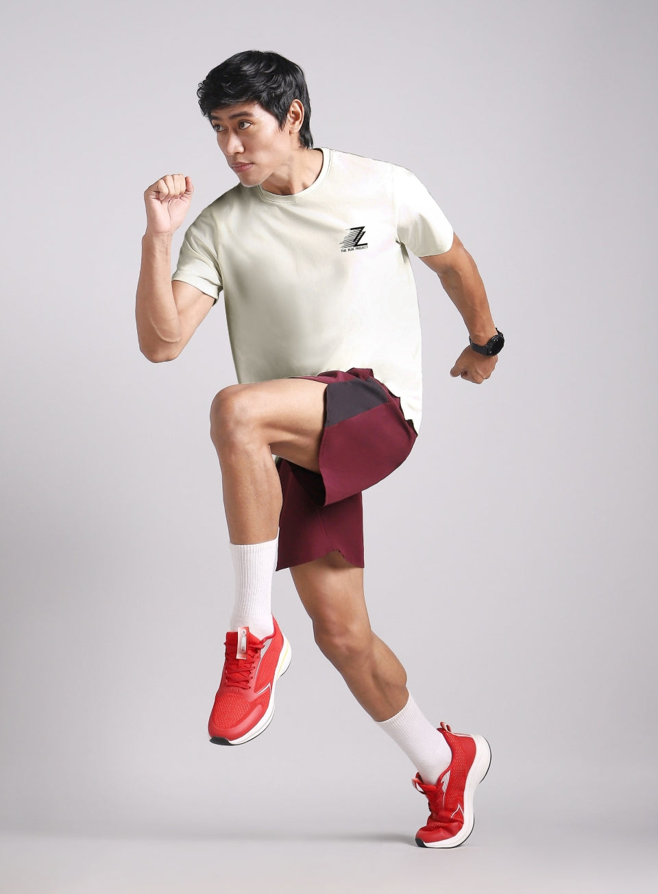 Men's Off White Runner's Essential Trail Run T-shirt