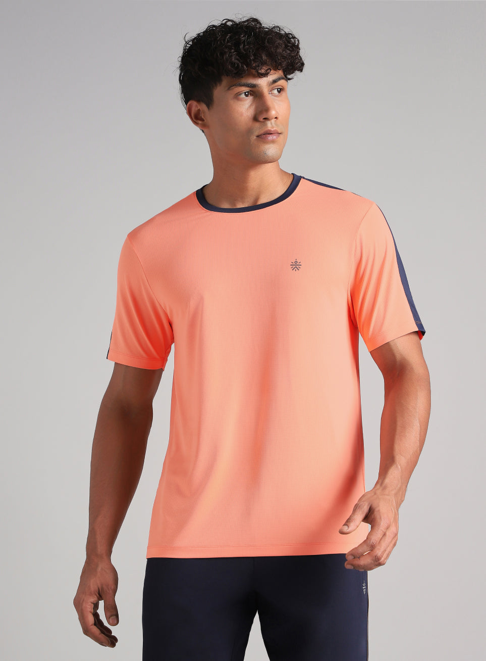 Men's Coral Run In Motion Graphic T-Shirt