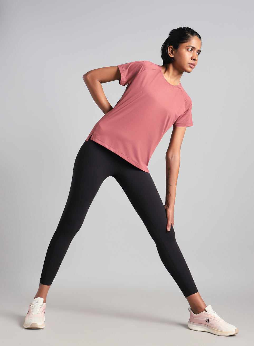 Women's Brown Swift Runner Tee